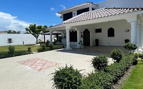 Gil's Place